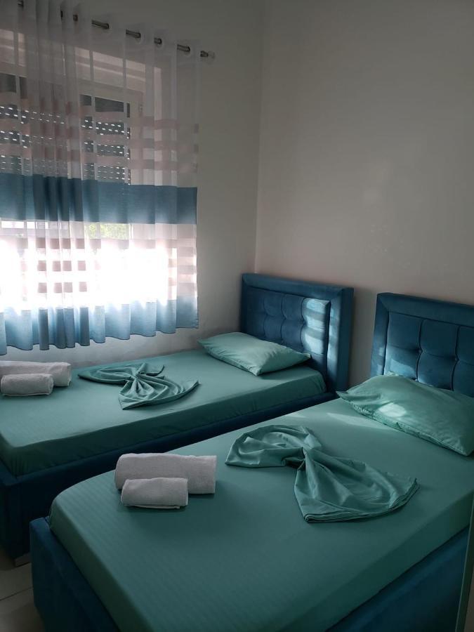 Jessica'S Apartment Tirana Exterior photo